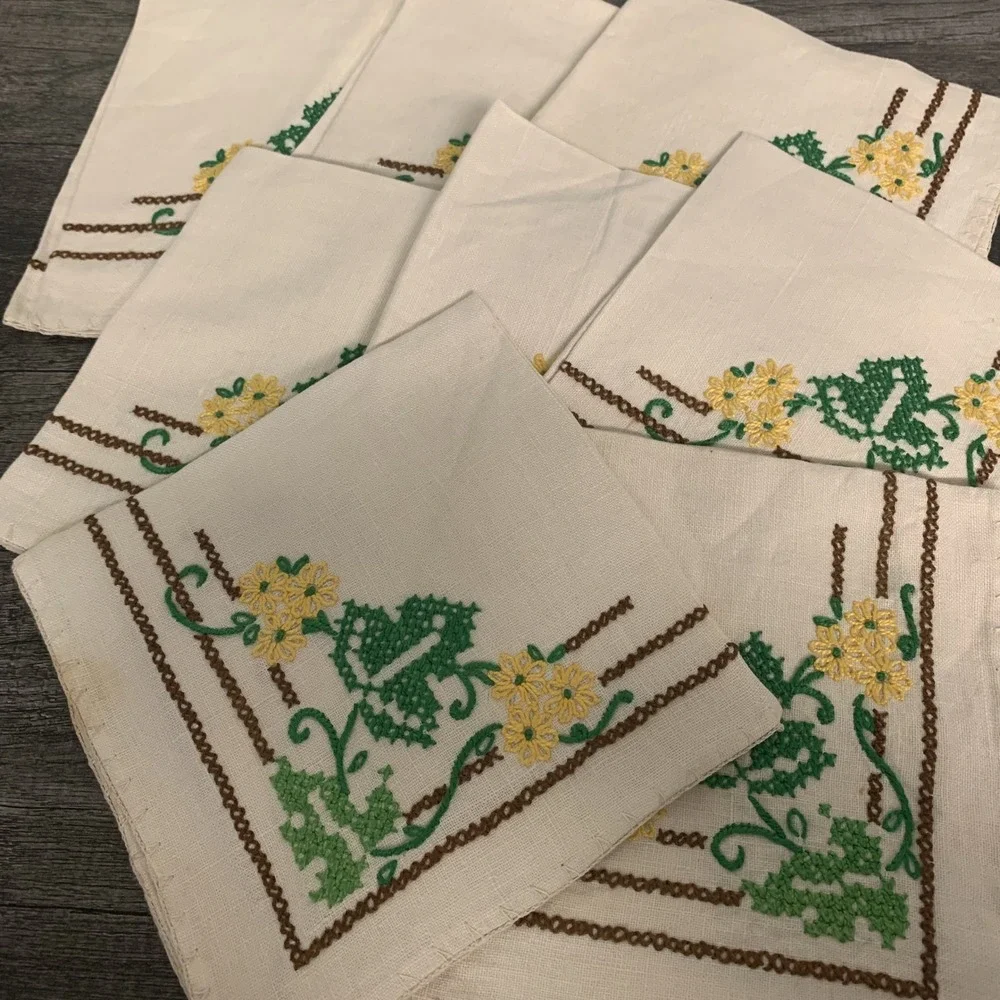 Vintage‎ Embroidered Linen Napkins Yellow Floral Set of 8 Cloth Napkins